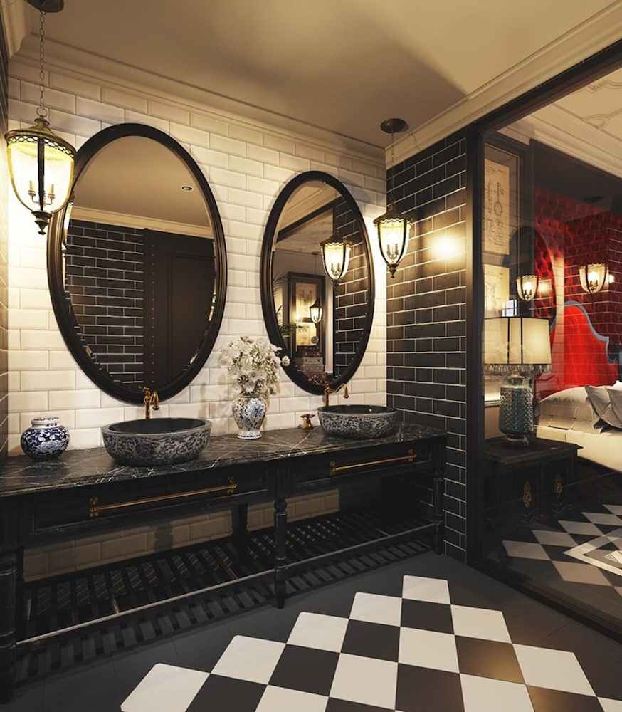 Фото Adora Art Hotel