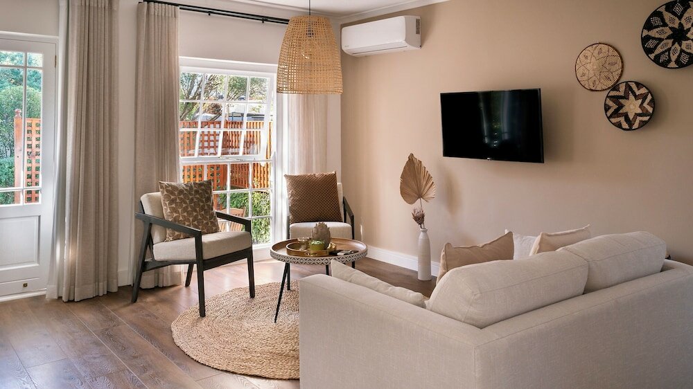 Фото Dongola House