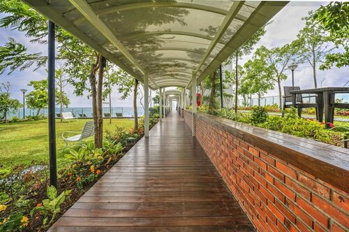 Гостиница Marino Beach Colombo в Западной провинции