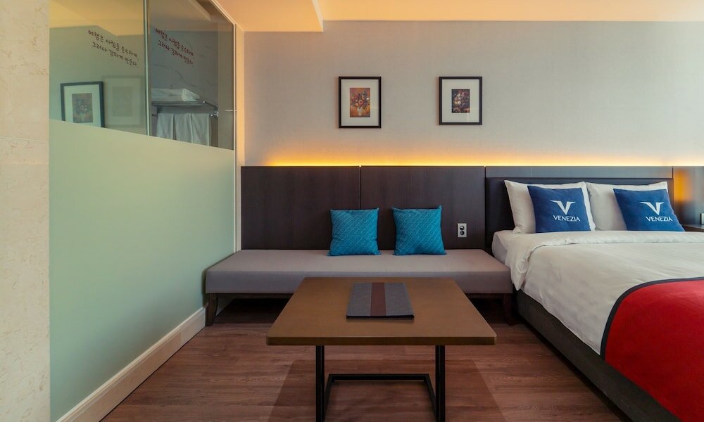 Фото Yeosu Venezia Hotel & Resort