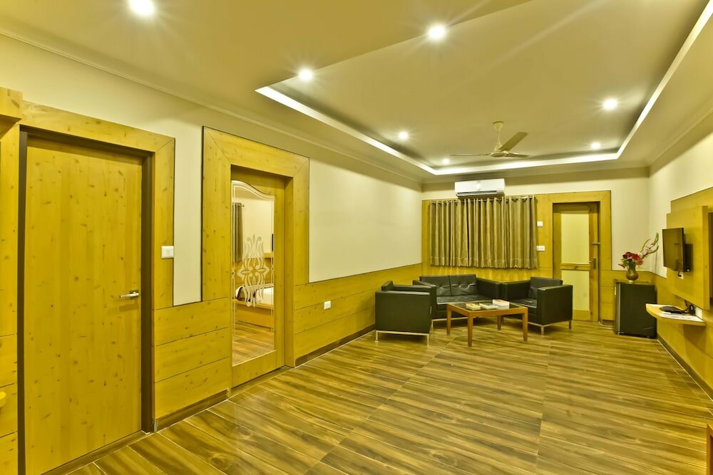 Фото Quartz Himalayan Brothers