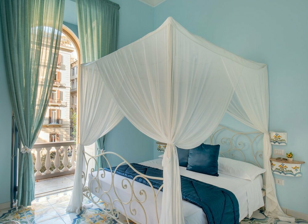 Hotel Regina Elena, Naples, photo