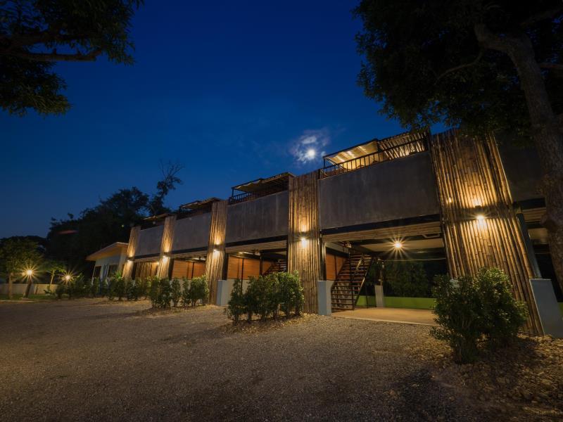 Фото Maithong Riverside