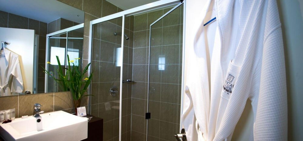 Фото Heritage Park Hotel