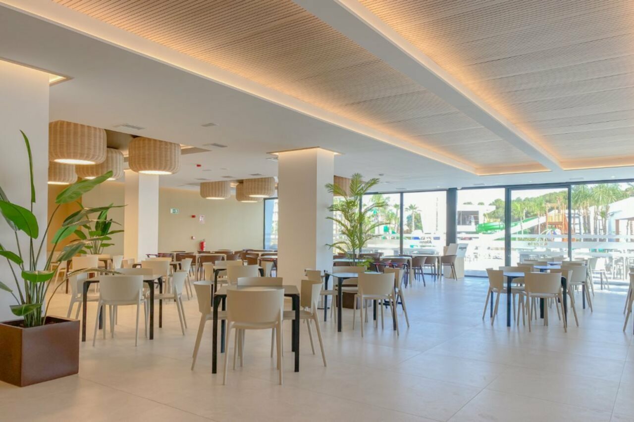 Фото Alannia Salou Resort