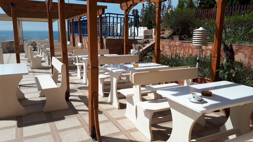 Фото Family Hotel Evridika