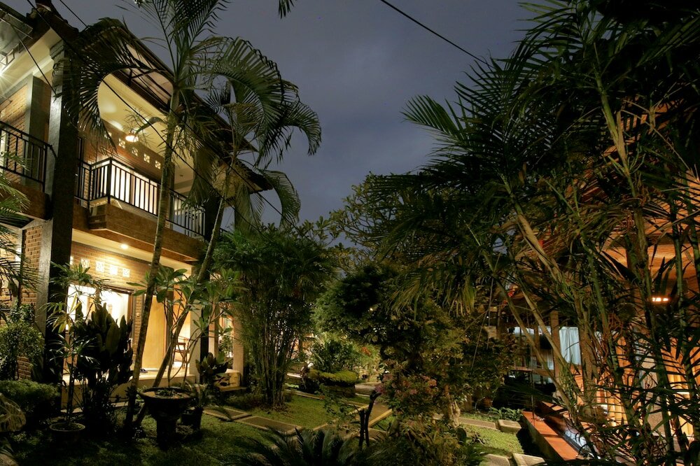 Фото In Da Garden