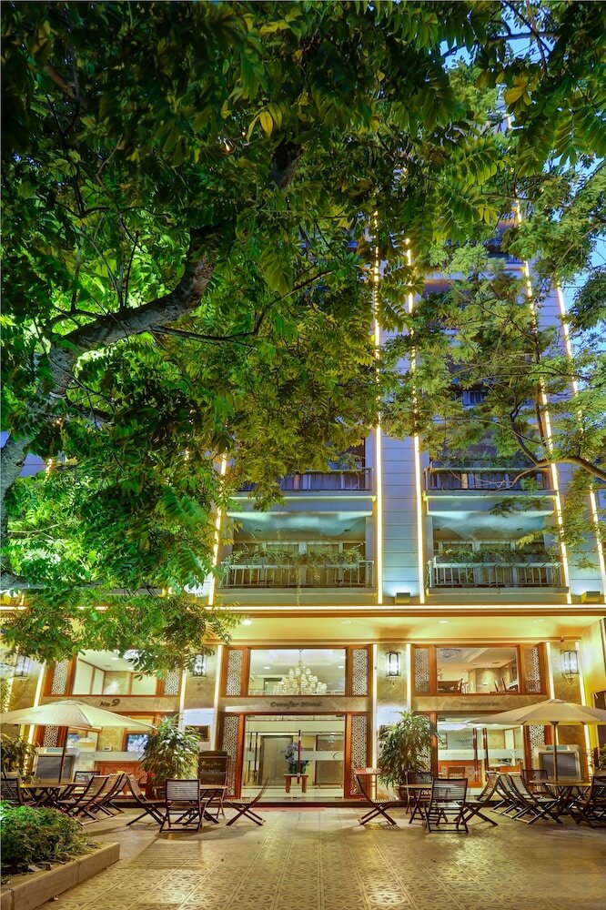 Фото Conifer Boutique Hotel