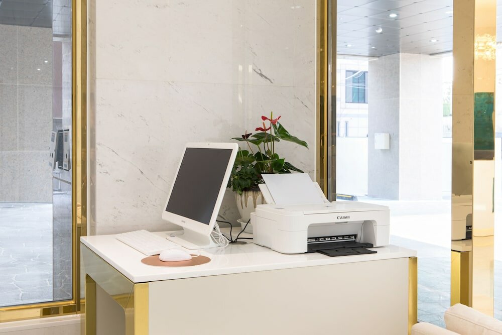 Фото Baymond Hotel