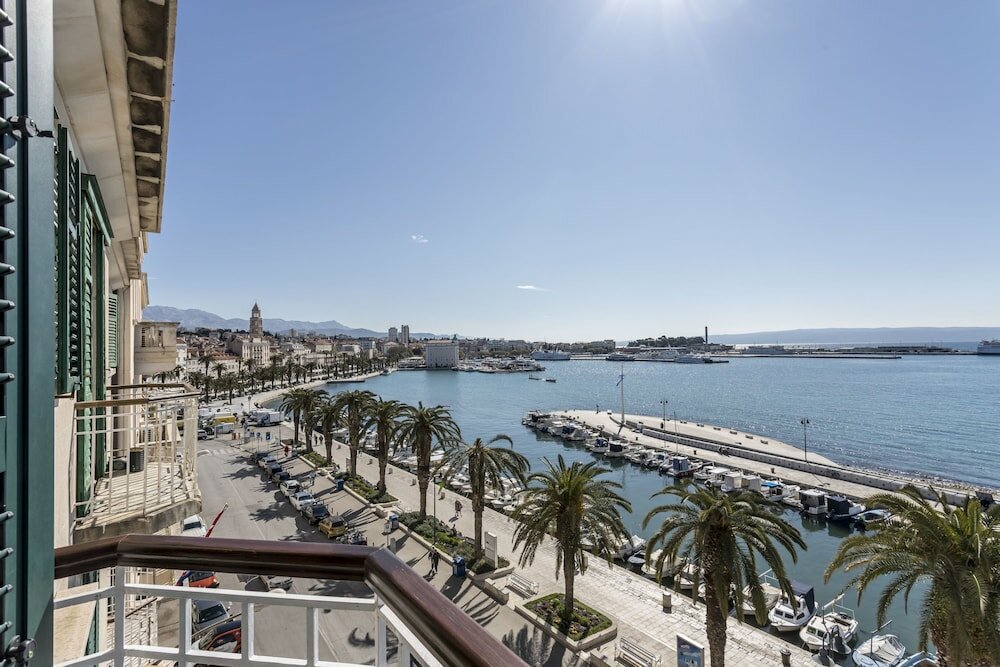 Фото Seaview Luxury Retreat