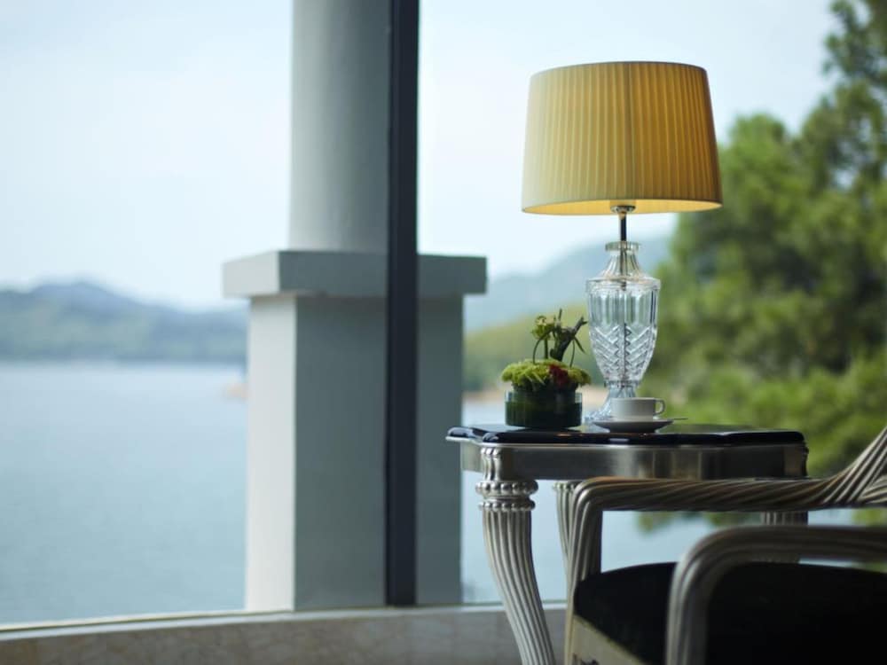 Фото New Century Resort Siming Lake Yuyao