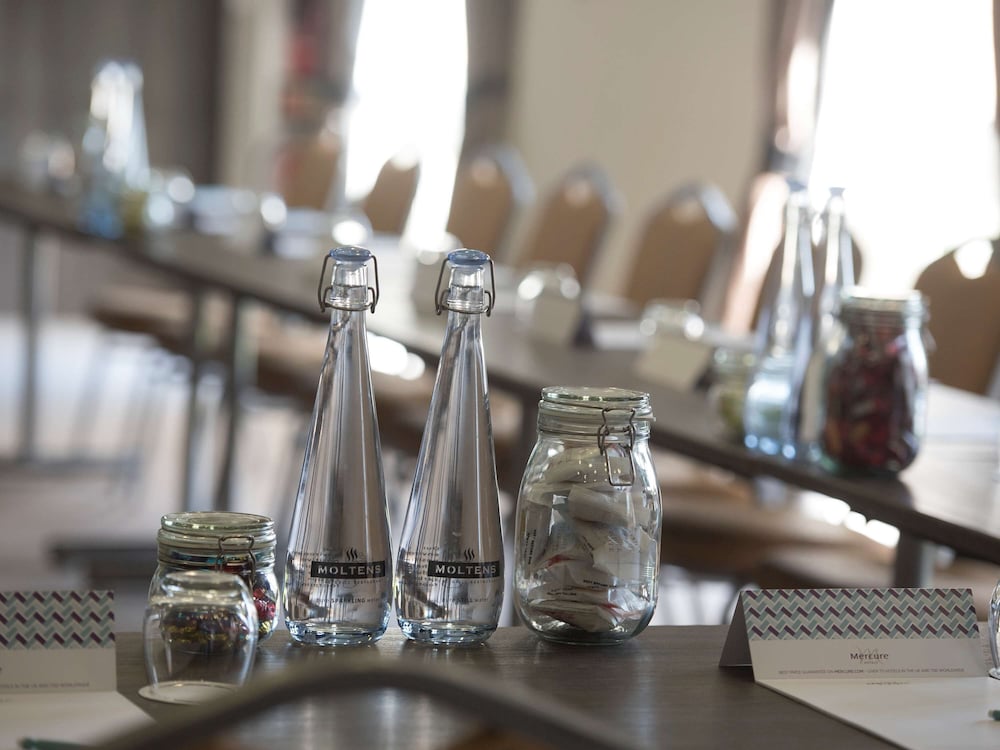 Фото Mercure Milton Keynes