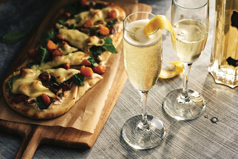 Фото Courtyard by Marriott Portland Hillsboro