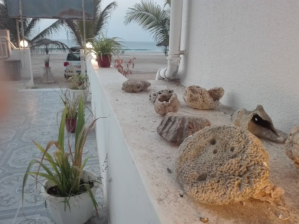 Фото Salalah Beach Resort - Villas