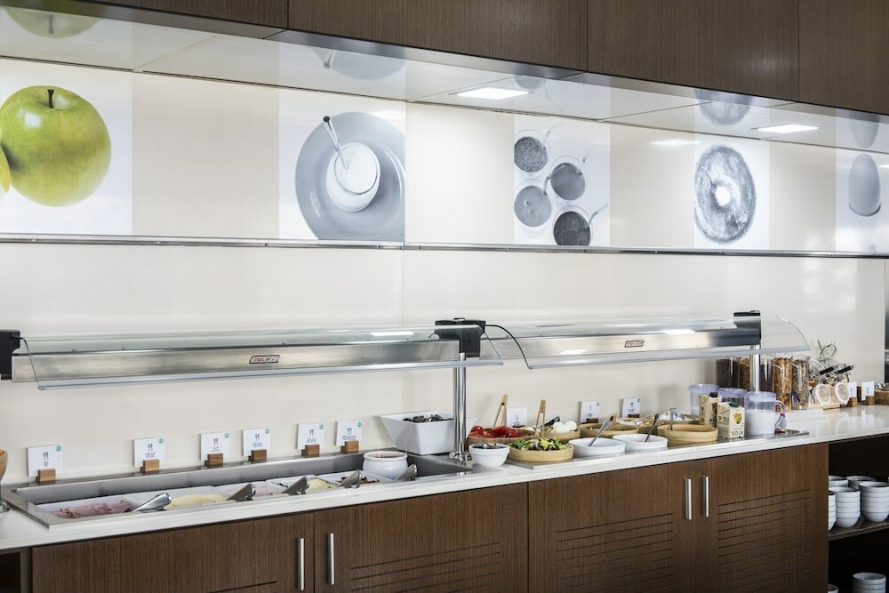 Фото Holiday Inn Express Barcelona City 22@