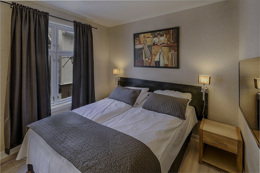 Фото Kjøbmandsgaarden Hotel