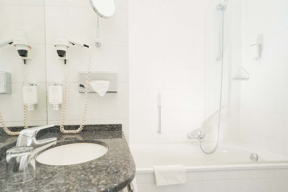 Фото Stadthotel Engel