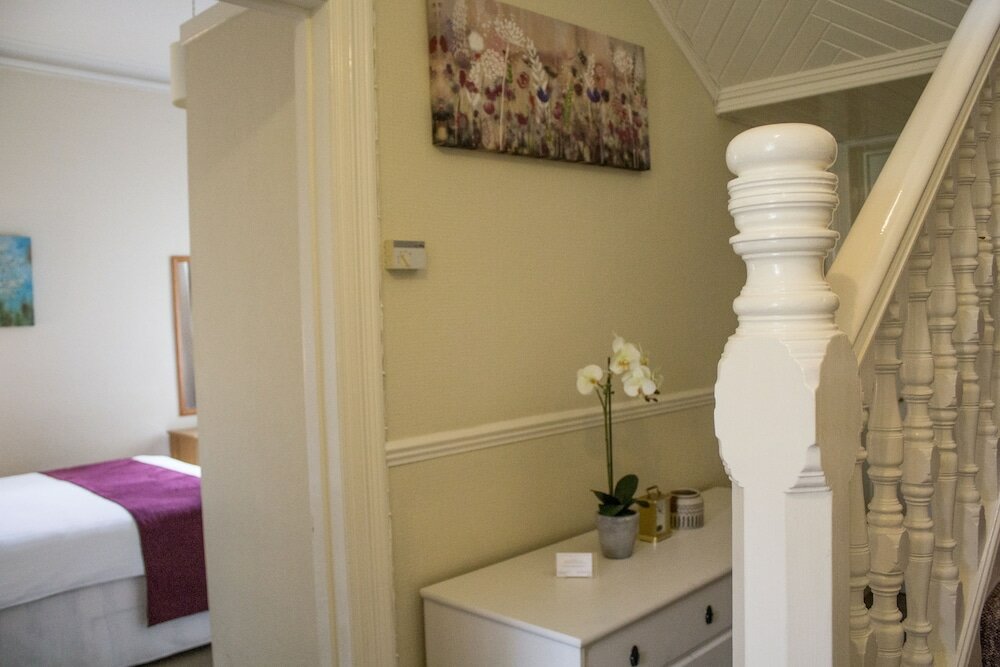 Фото Hazeldene Guest House