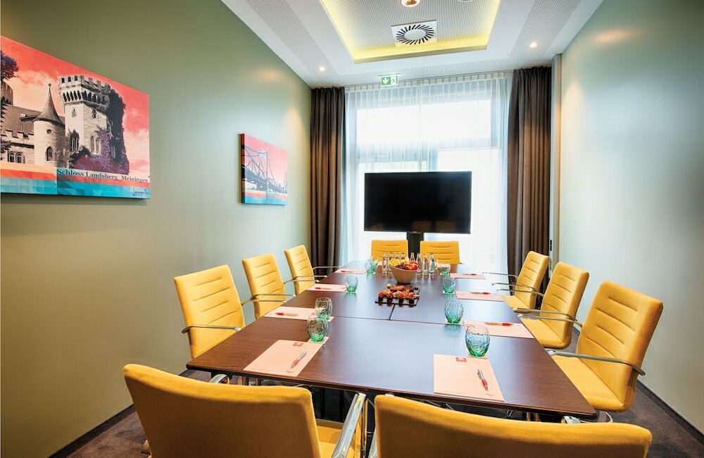 Фото Leonardo Hotel Munich City East