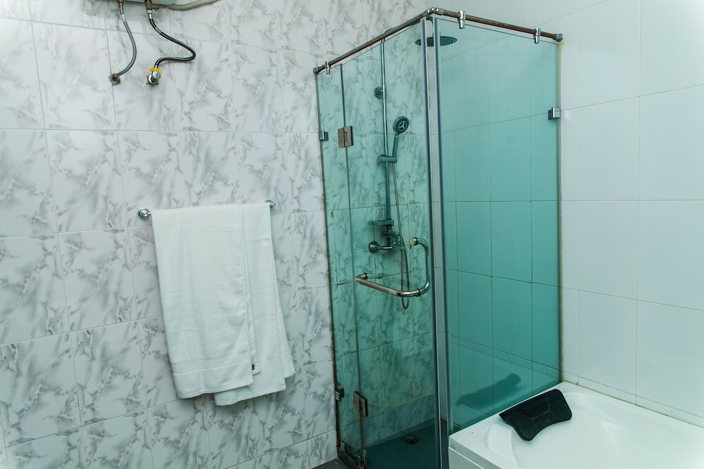 Фото CribVille Hotel & Suites