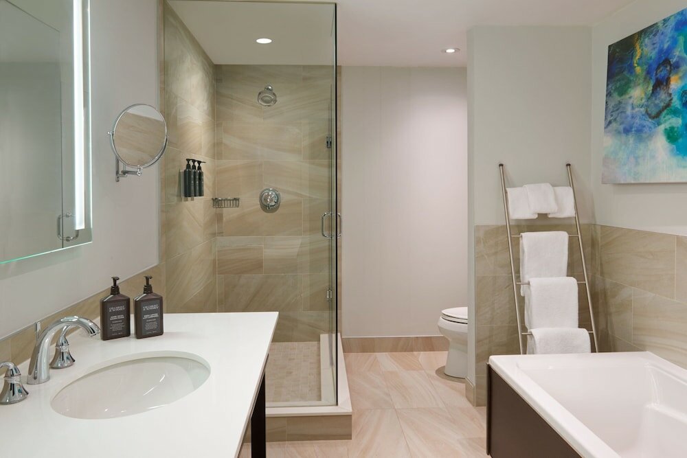 Фото Sheraton Parkway Toronto North Hotel & Suites