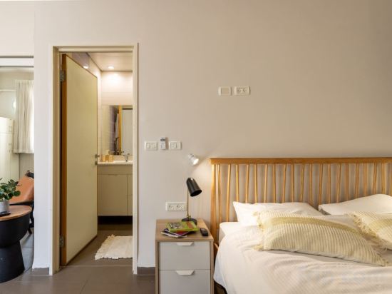 Фото Printhouse Boutique Stu 8 by Sea N' Rent