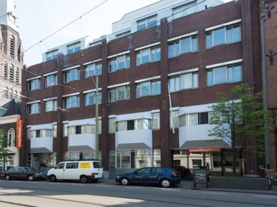 Фото EasyHotel The Hague City Centre