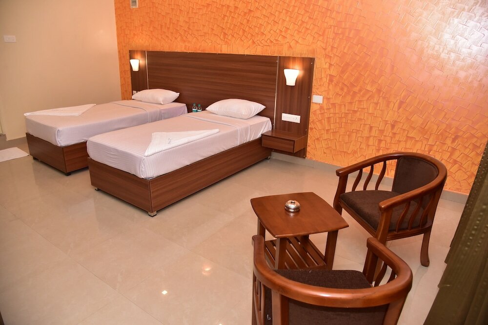 Фото Hotel Citywalk Residency