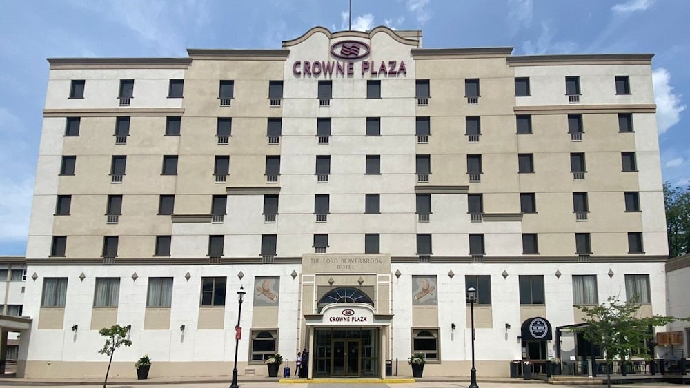Фото Crowne Plaza Fredericton Lord Beaverbrook