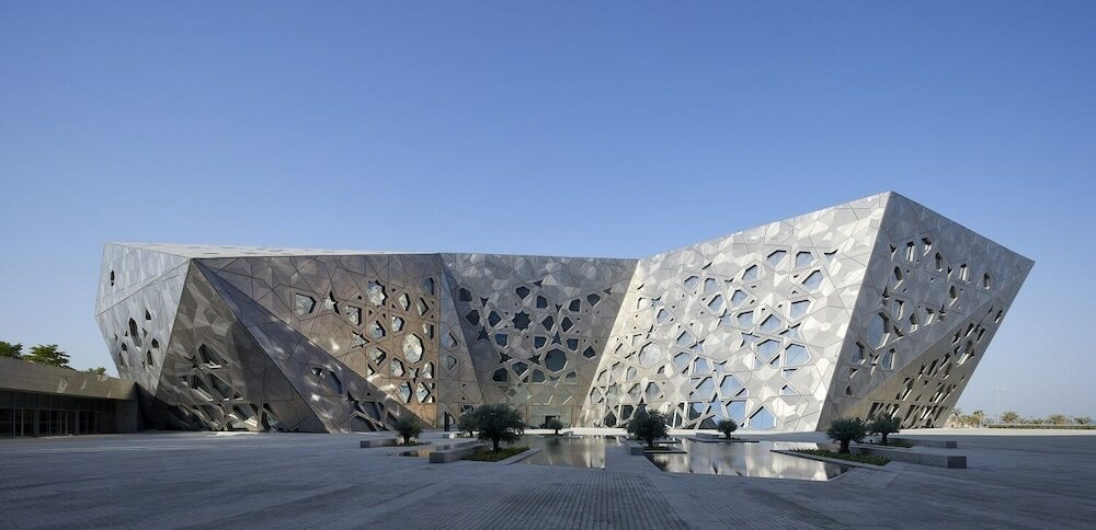 Фото Kuwait Palace Hotel Apartments