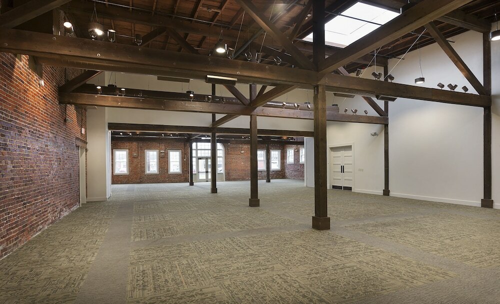 Фото The Inn at the Crossroads