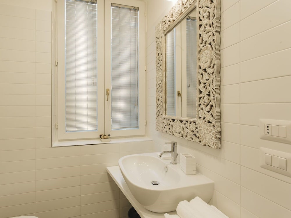 Фото Livingstone