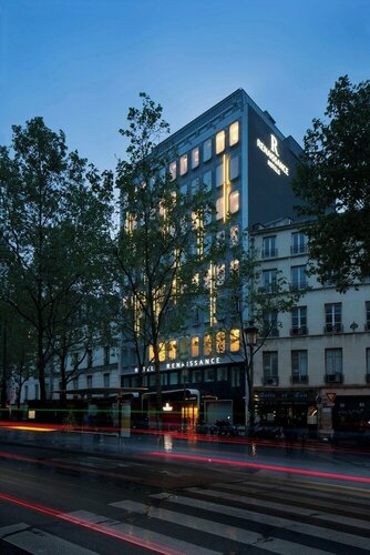 Гостиница Renaissance Paris Republique Hotel в Париже