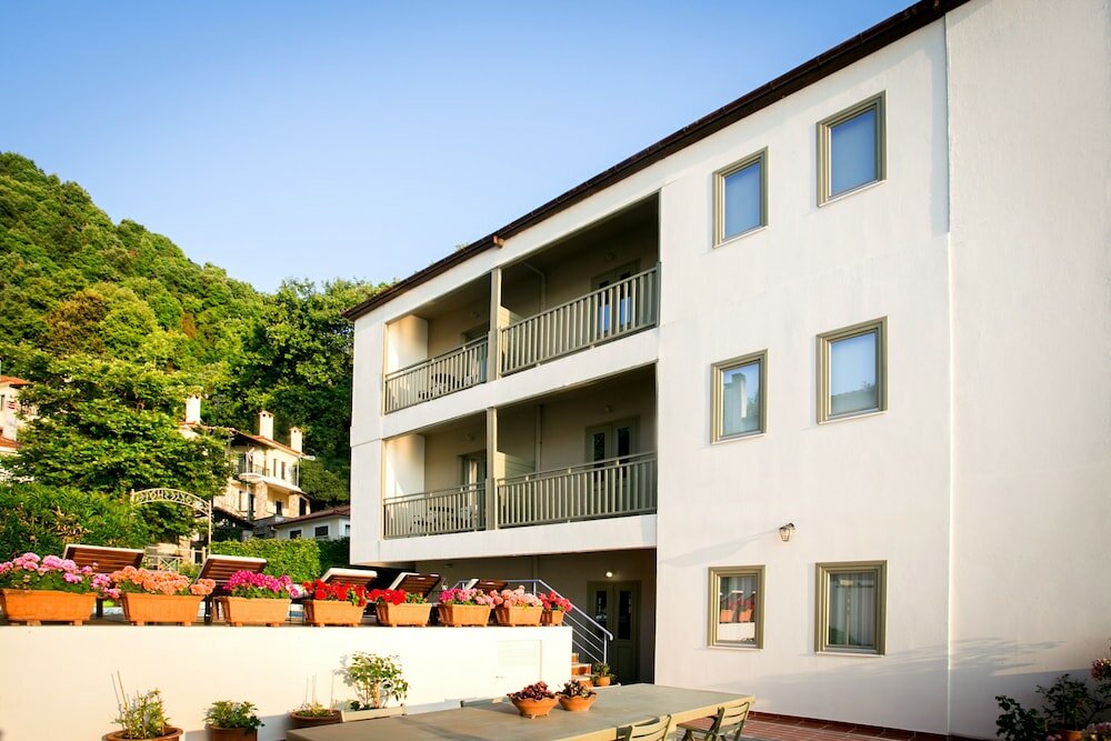 Фото Kenta Beach Hotel