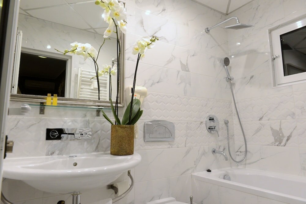 Фото Hotel Atlantic