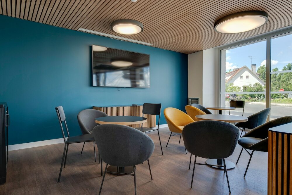 Фото All Suites Appart Hotel Massy Palaiseau