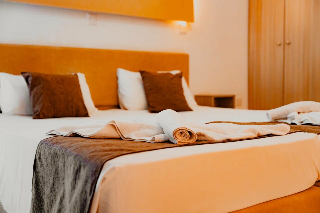 Фото Penelope Beach Hotel Apts