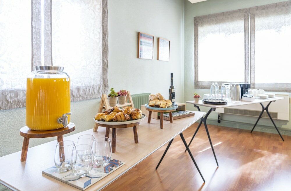 Фото Macià Monasterio de los Basilios Hotel