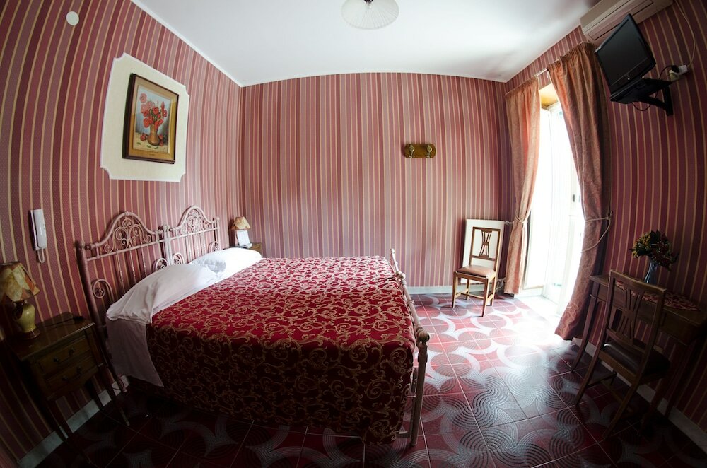 Фото Hotel Villa Maria