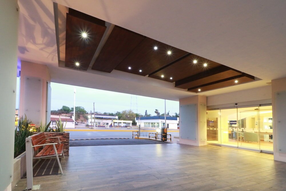 Фото Holiday Inn Express Piedras Negras, an Ihg Hotel