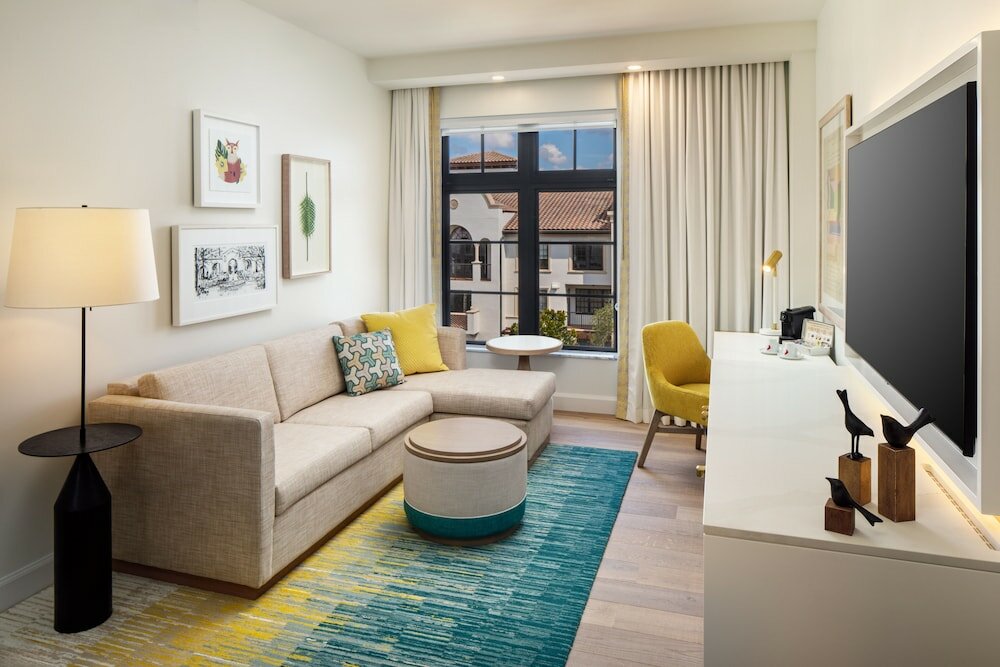 Фото The Alfond Inn