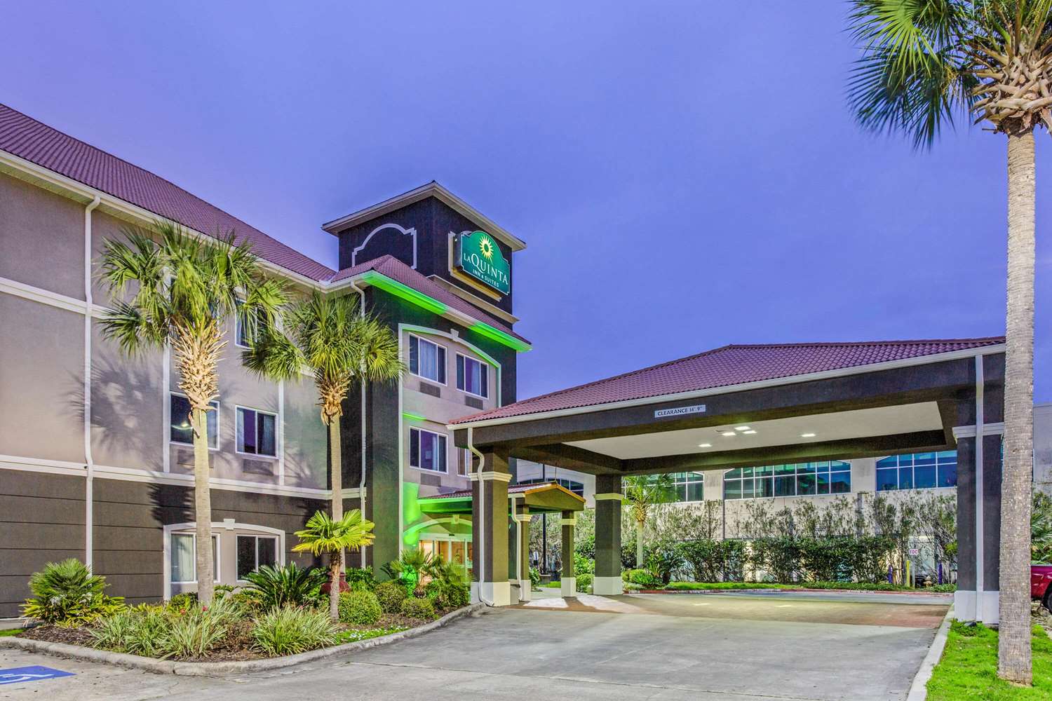 Фото La Quinta Inn & Suites by Wyndham Biloxi