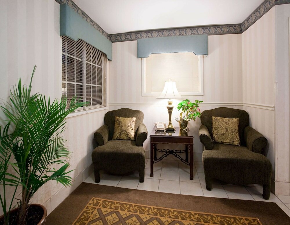 Фото Sonesta Simply Suites Denver West Federal Center