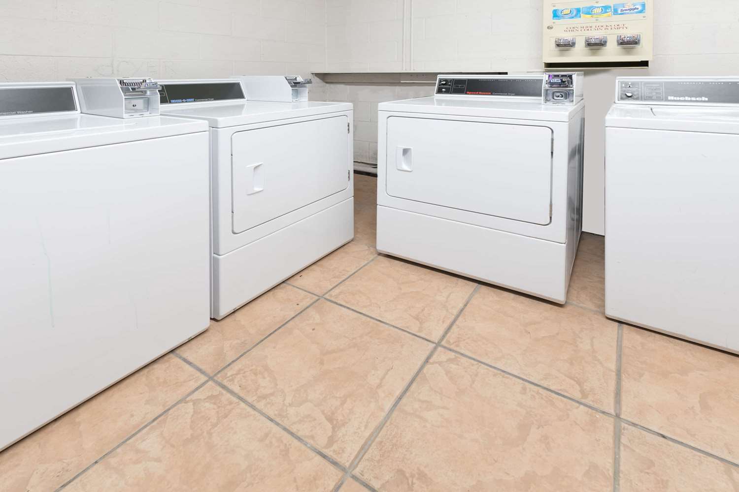 Фото Super 8 by Wyndham Ft Stockton