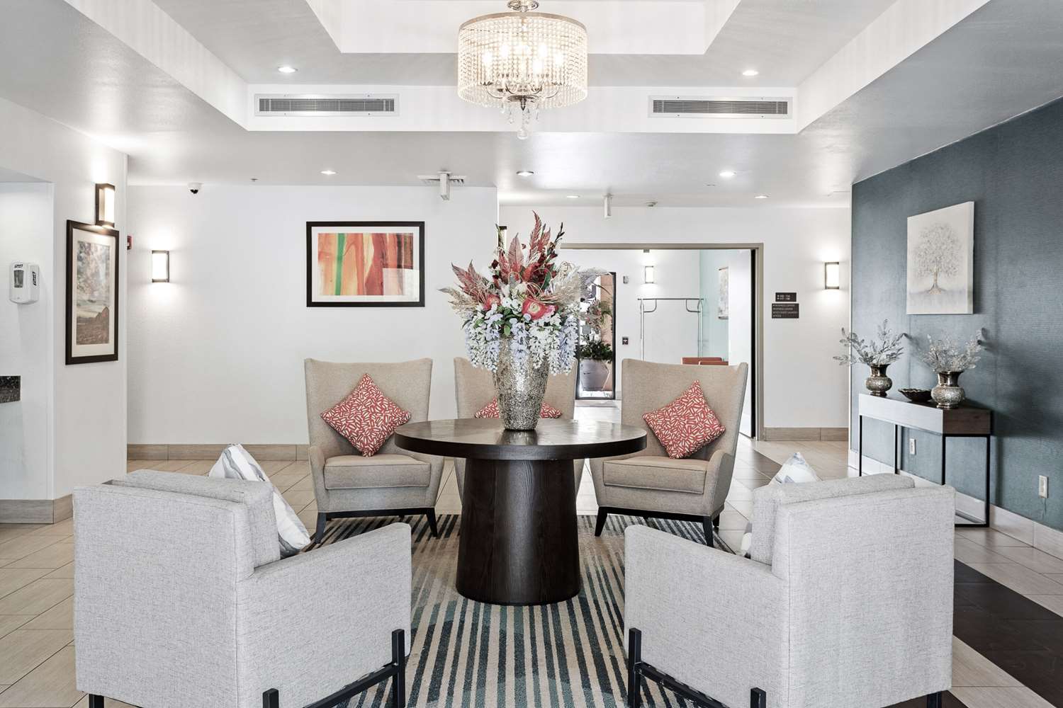 Фото Comfort Inn Chandler - Phoenix South I-10