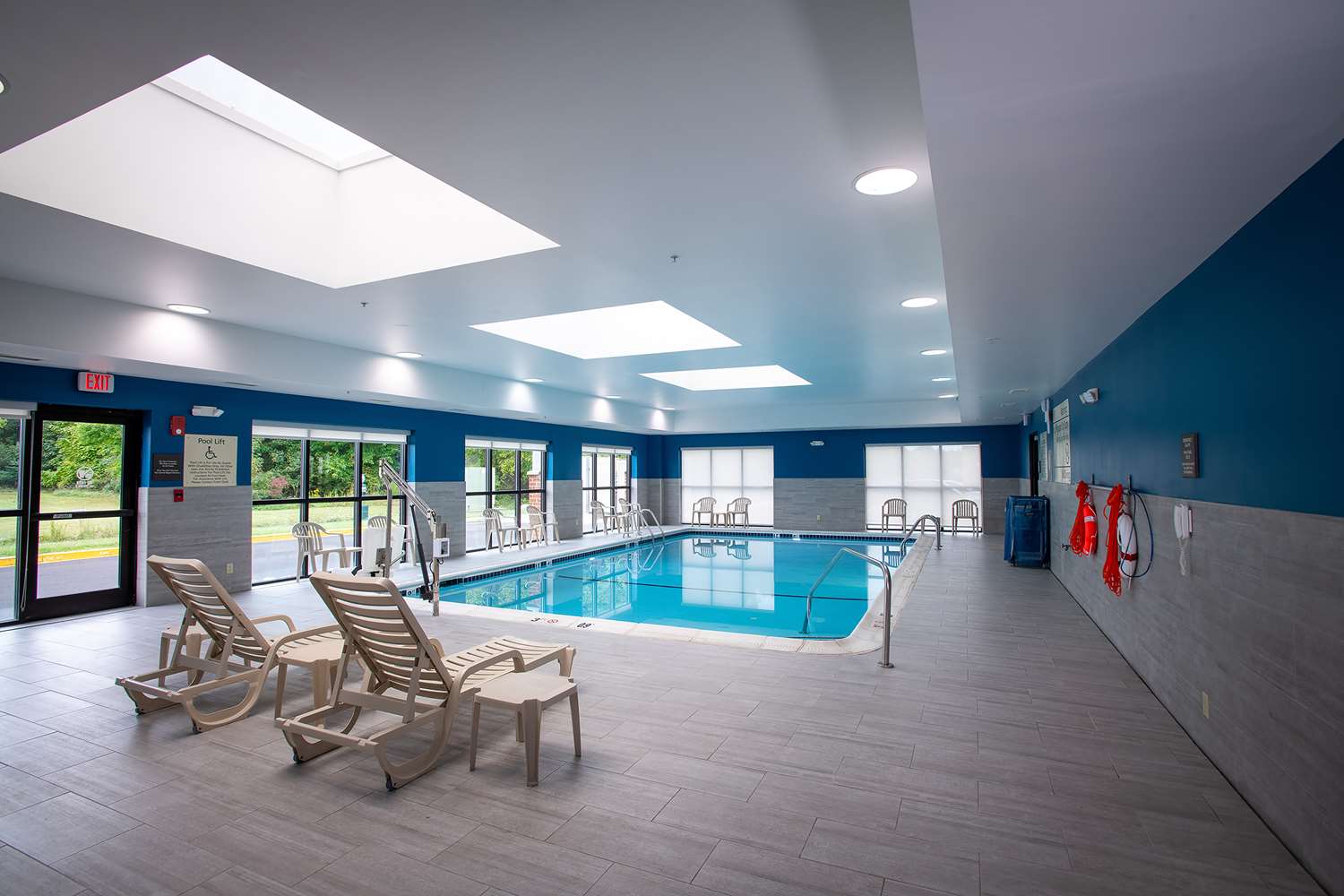 Фото Hampton Inn Seaford