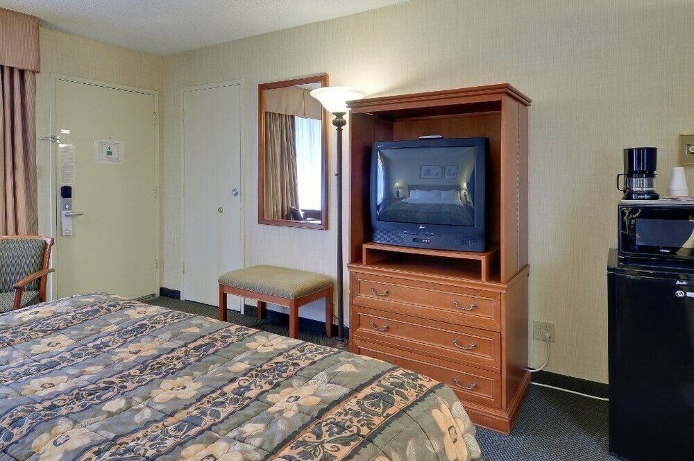 Фото Vagabond Inn Ventura