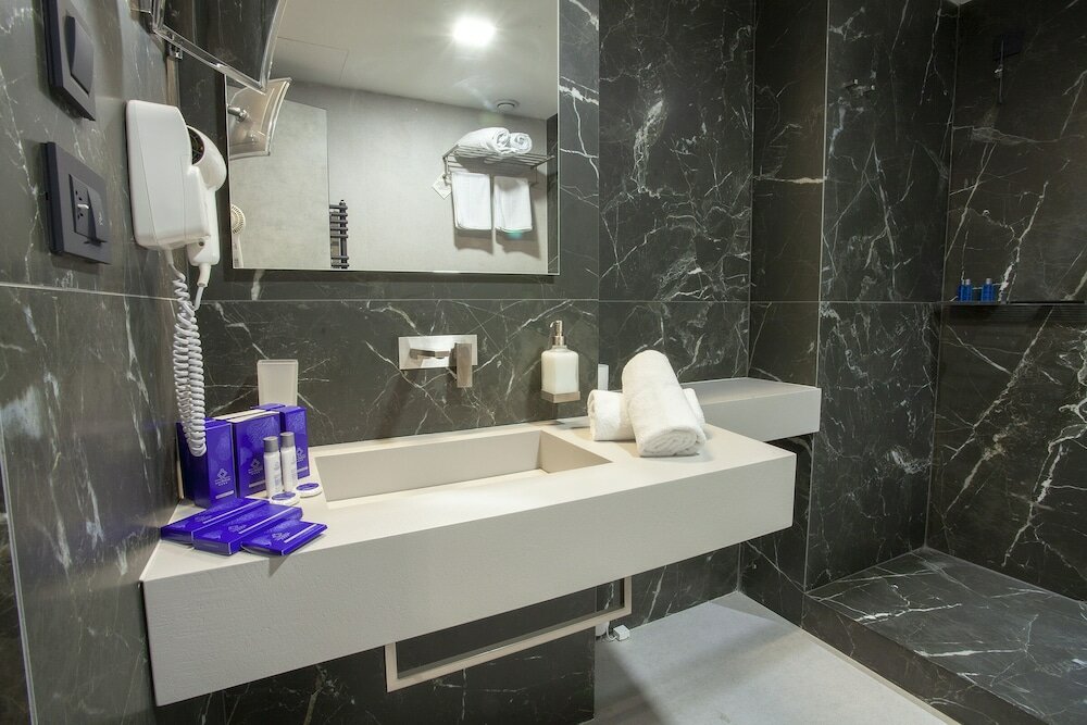 Фото Hotel Solun