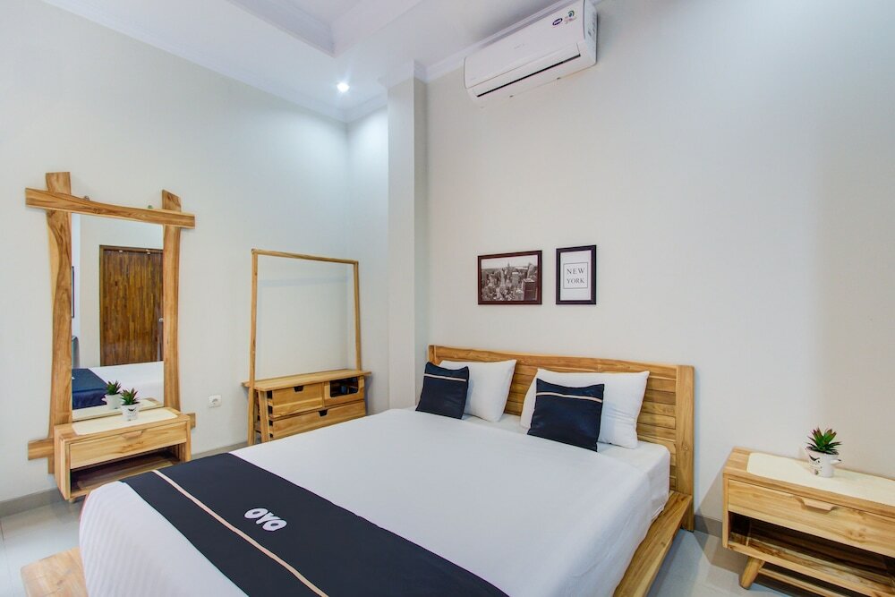 Фото Super Oyo Collection O 3280 Cendhani Raras