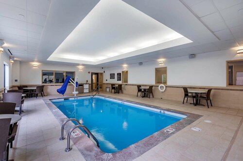 Гостиница Sleep Inn & Suites Miles City в Майлс-Сити